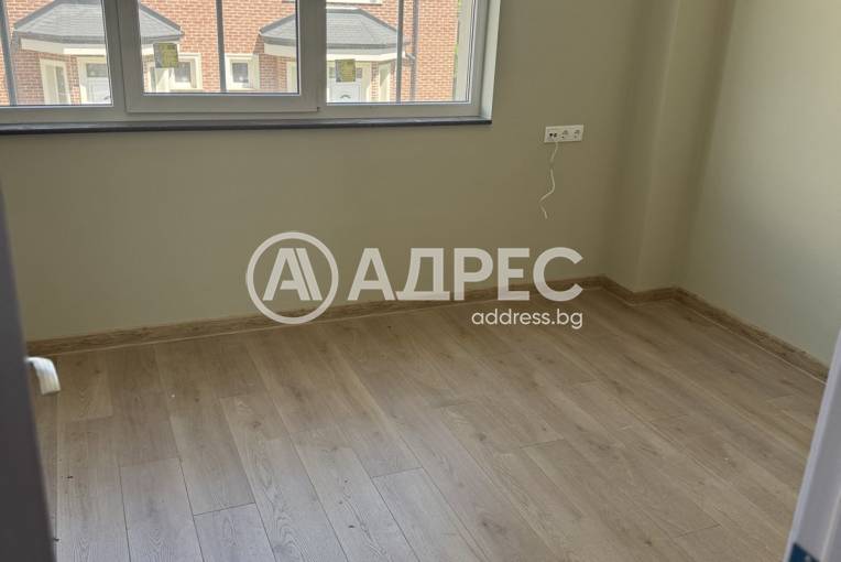 Къща/Вила, Скутаре, 617742, Снимка 4