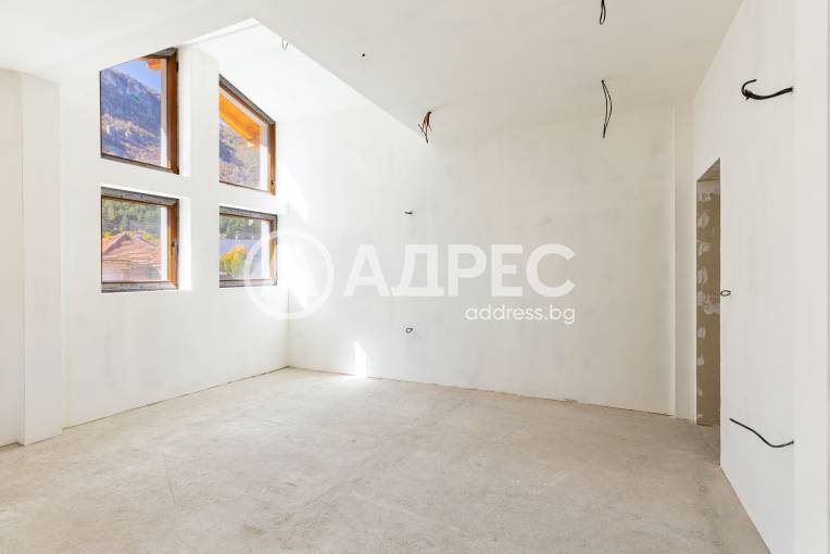 Тристаен апартамент, Враца, Център, 673742, Снимка 1