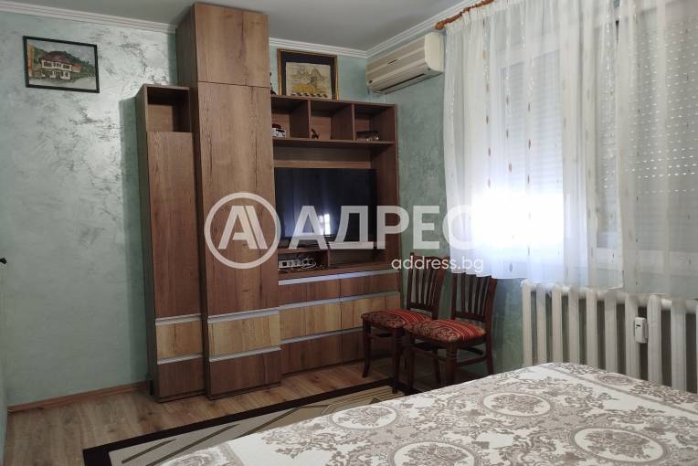 Тристаен апартамент, Пловдив, Полиграфия, 680742, Снимка 3