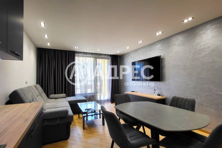 Двустаен апартамент, Варна, к.к. Св.Св. Константин и Елена, 660743, Снимка 2