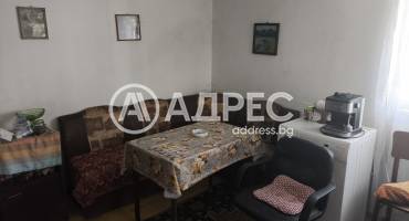 Къща/Вила, Разград, Добровски, 663743, Снимка 7