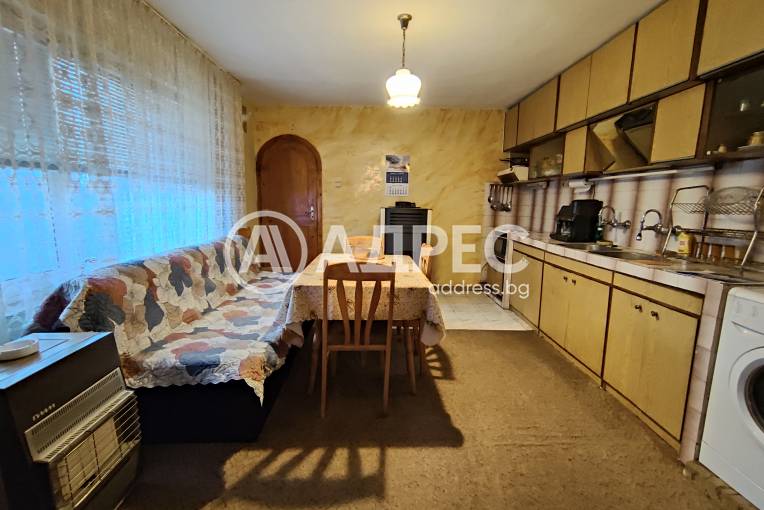 Къща/Вила, Гривица, 649744, Снимка 3