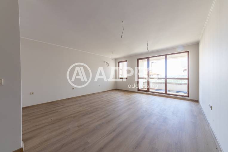 Двустаен апартамент, Варна, Виница, 670744, Снимка 1