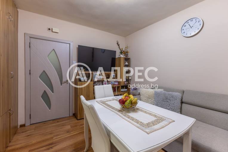 Тристаен апартамент, Варна, Лятно кино Тракия, 685744, Снимка 1