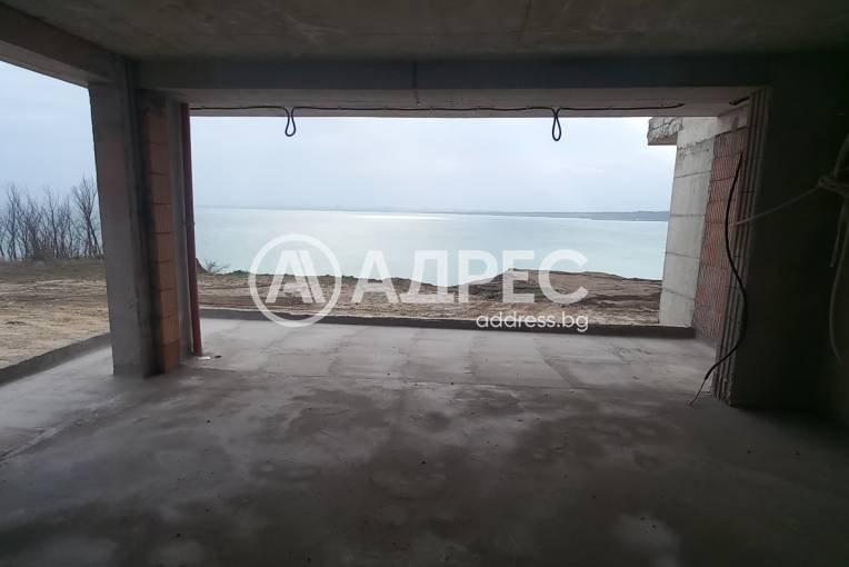 Двустаен апартамент, Бургас, Сарафово, 688745, Снимка 3