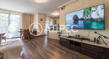 Многостаен апартамент, Варна, Бриз, 659746, Снимка 1