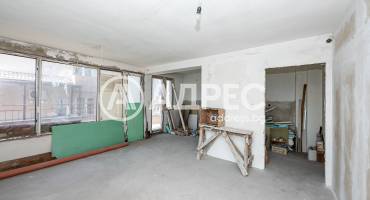 Многостаен апартамент, Пловдив, Кършияка, 682746, Снимка 1