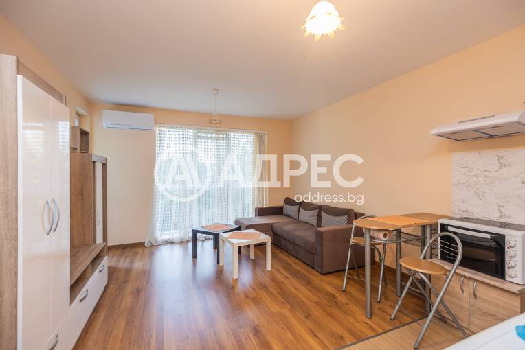 Двустаен апартамент, Варна, Виница, 666747, Снимка 2