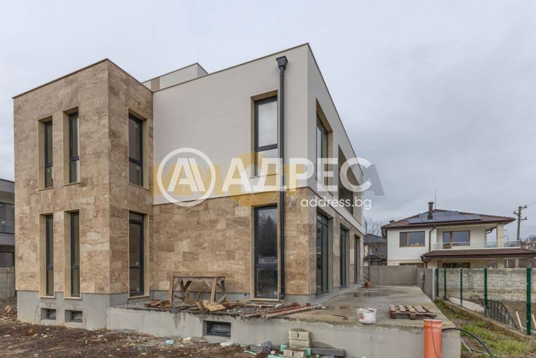 Къща/Вила, Варна, м-ст Траката, 694747, Снимка 1
