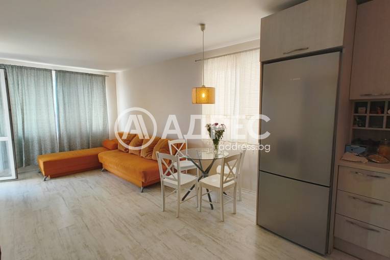 Тристаен апартамент, Варна, Бриз, 701747, Снимка 1