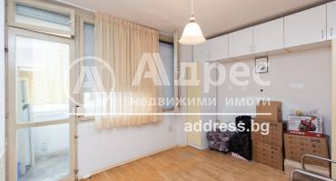 Тристаен апартамент, Варна, Червен площад, 595748, Снимка 9