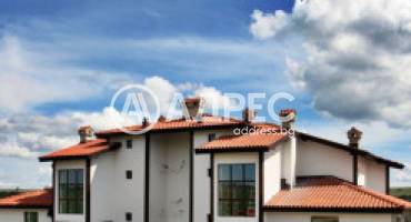 Двустаен апартамент, Николаевка, 678748, Снимка 2