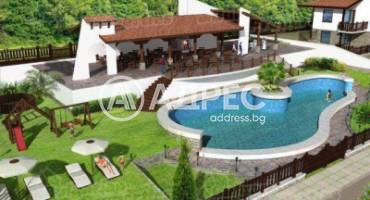 Двустаен апартамент, Николаевка, 678748, Снимка 4