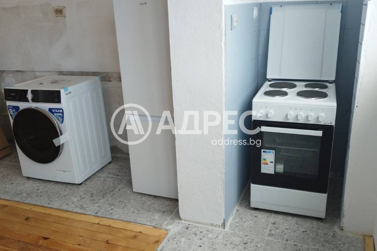 Тристаен апартамент, Благоевград, Орлова чука, 674749, Снимка 5