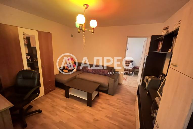 Къща/Вила, Припек, 696749, Снимка 2