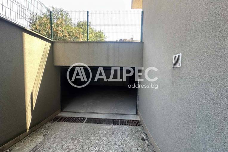 Гараж, Плевен, ВМИ, 684750, Снимка 3