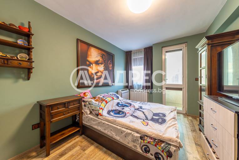 Многостаен апартамент, Варна, Базар "Левски", 678751, Снимка 8