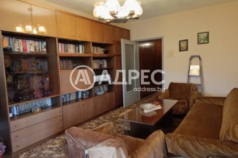 Тристаен апартамент, Пловдив, Център, 689751, Снимка 1