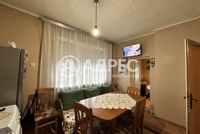 Къща/Вила, Плевен, Сторгозия, 679752, Снимка 8