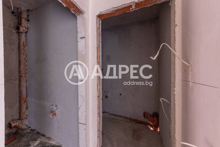 Тристаен апартамент, Варна, Център, 575754, Снимка 17