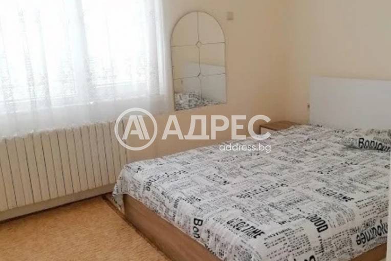 Тристаен апартамент, Варна, Колхозен пазар, 695754, Снимка 1