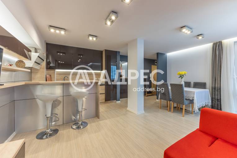 Двустаен апартамент, Варна, Бриз, 698754, Снимка 1