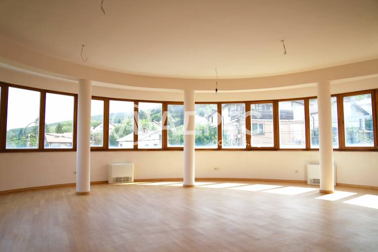 Тристаен апартамент, София, Симеоново, 671756, Снимка 1