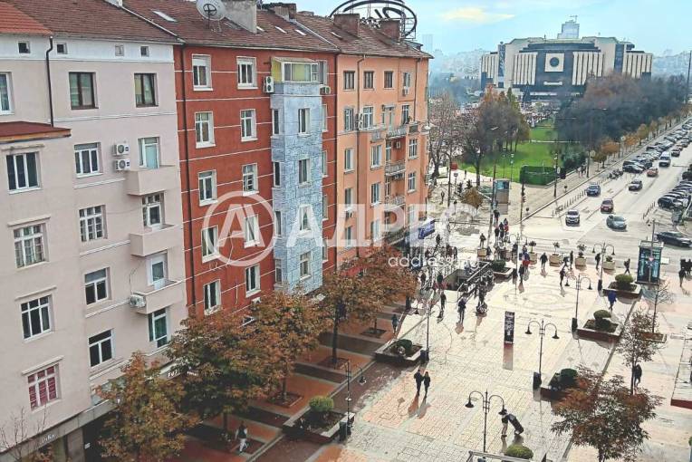 Тристаен апартамент, София, Център, 676756, Снимка 10