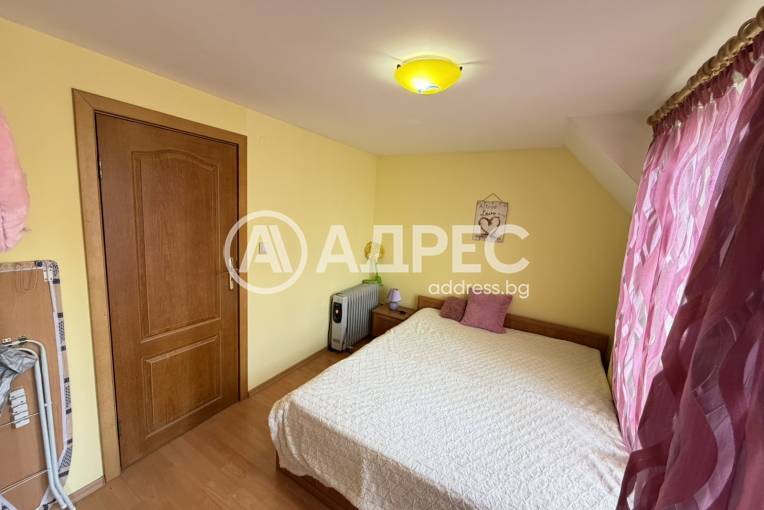 Двустаен апартамент, Варна, Погребите, 698756, Снимка 2