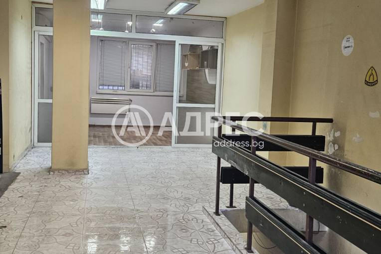 Офис, Варна, Лятно кино Тракия, 647758, Снимка 4