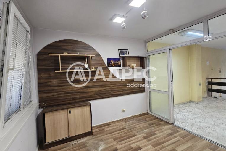 Офис, Варна, Лятно кино Тракия, 647758, Снимка 5