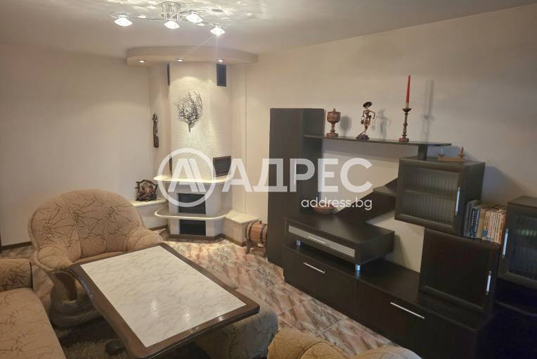 Тристаен апартамент, Ямбол, Златен рог, 700758, Снимка 4