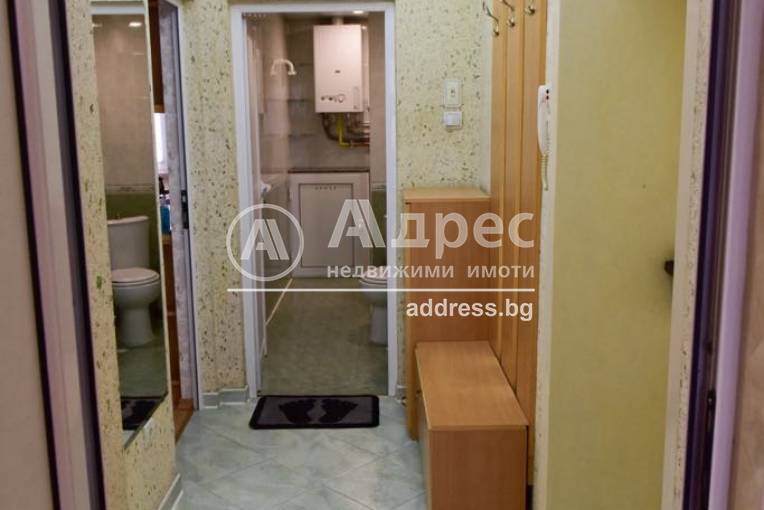 Многостаен апартамент, Благоевград, Широк център, 612759, Снимка 15
