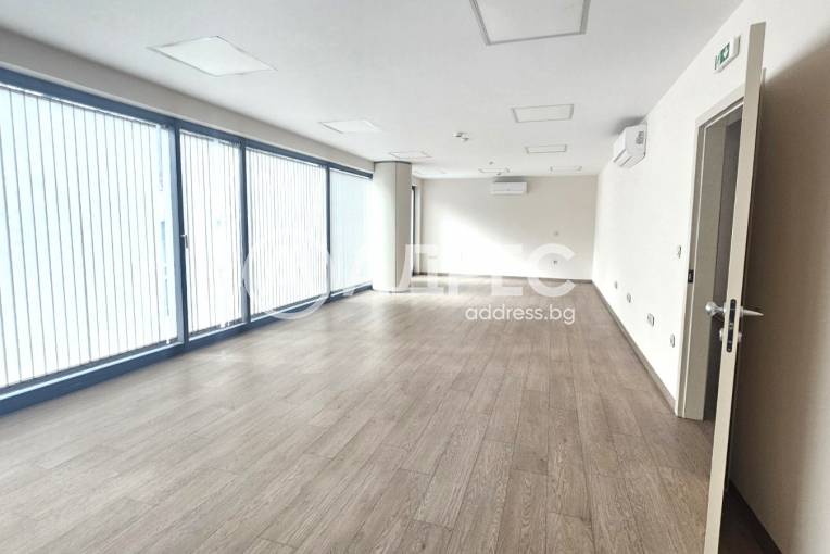 Офис, Варна, Общината, 672759, Снимка 2