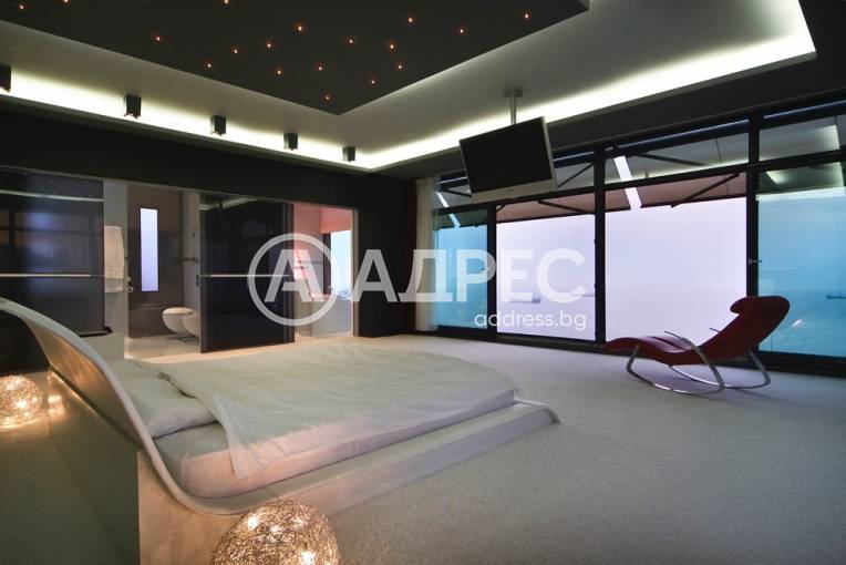 Къща/Вила, Варна, м-ст Свети Никола, 674759, Снимка 11