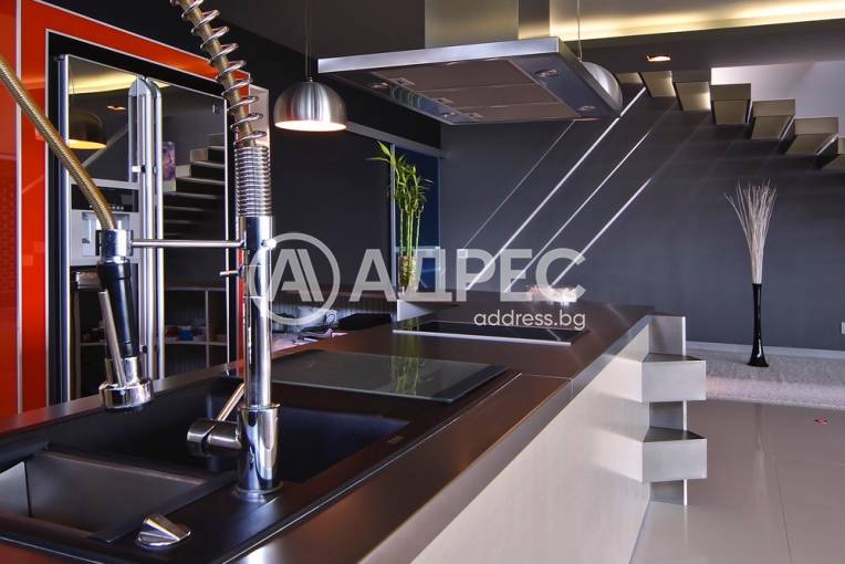 Къща/Вила, Варна, м-ст Свети Никола, 674759, Снимка 4