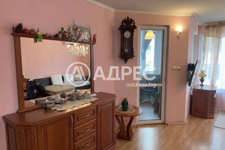 Тристаен апартамент, София, Стрелбище, 691759, Снимка 2