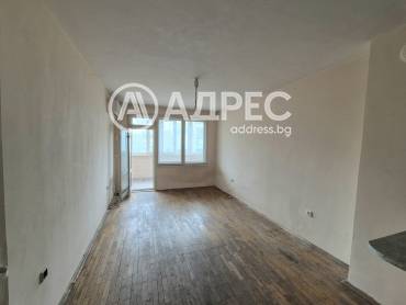 Тристаен апартамент, Варна, Централна поща, 693759, Снимка 1