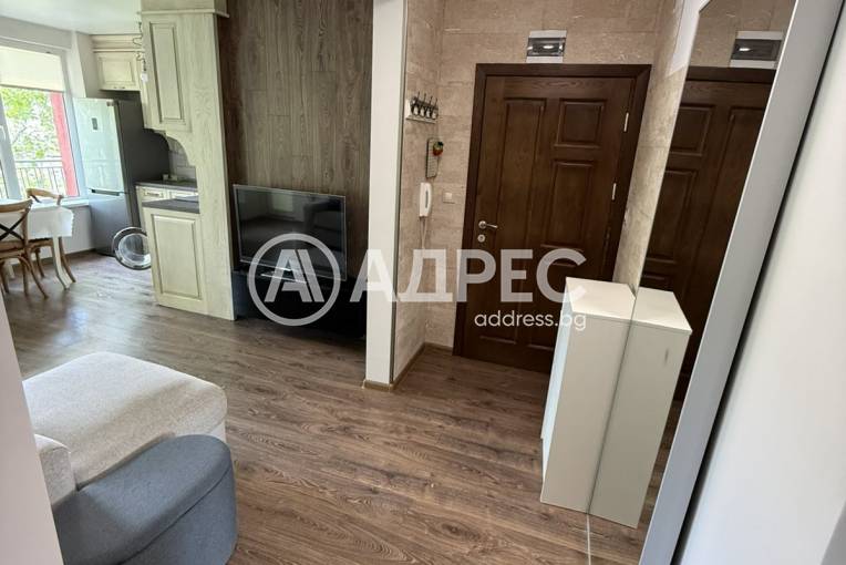 Тристаен апартамент, Варна, Спортна зала, 695759, Снимка 4