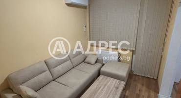 Тристаен апартамент, Плевен, Център, 678760, Снимка 1