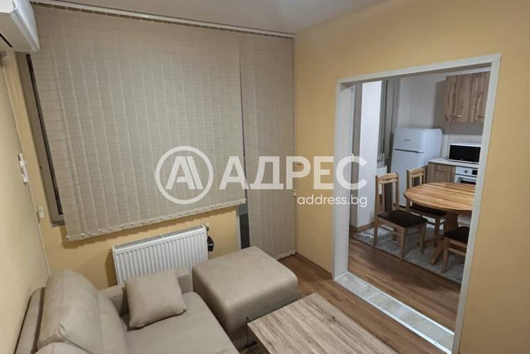 Тристаен апартамент, Плевен, Център, 678760, Снимка 2