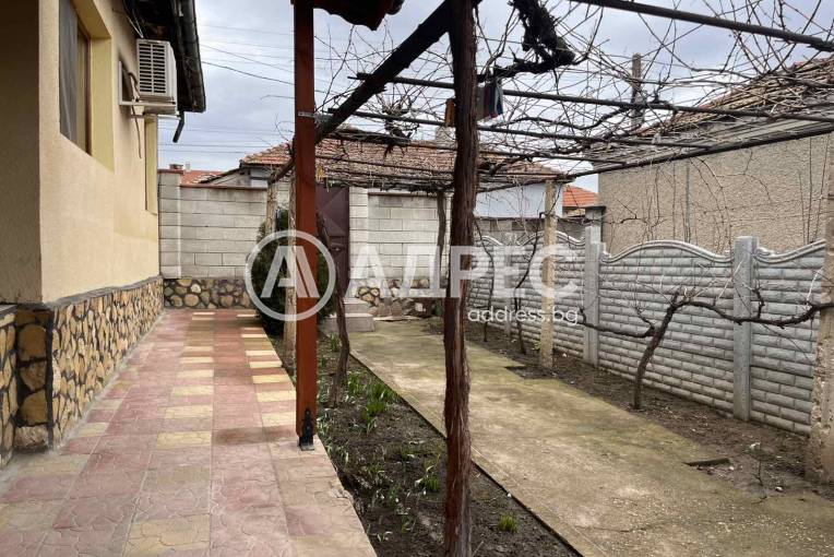 Къща/Вила, Нови пазар, 685760, Снимка 13