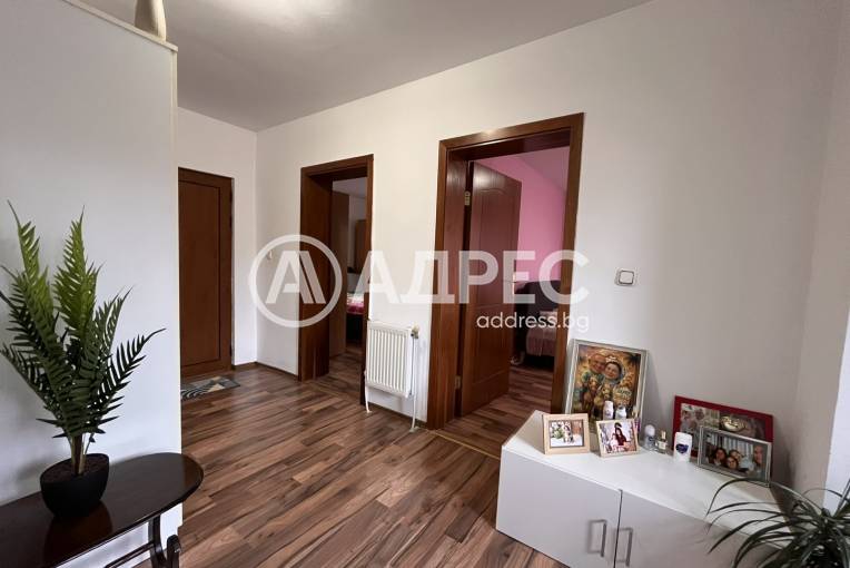 Къща/Вила, Нови пазар, 685760, Снимка 5