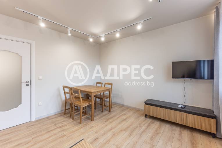 Тристаен апартамент, Варна, Цветен квартал, 685763, Снимка 17