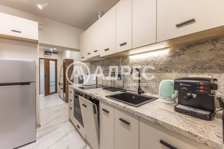 Тристаен апартамент, Варна, Цветен квартал, 685763, Снимка 2