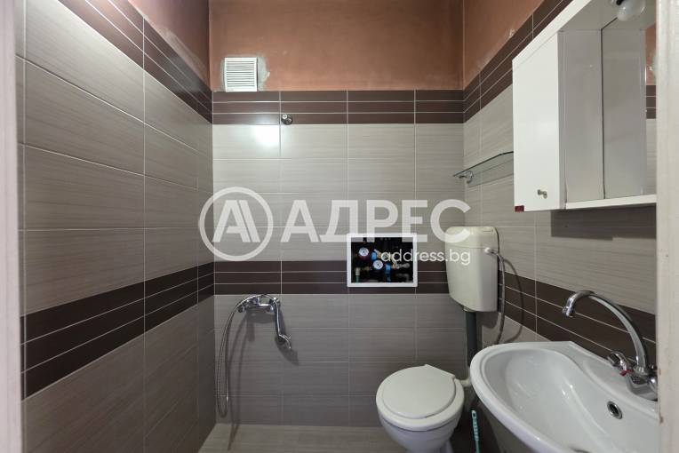 Тристаен апартамент, София, Красна поляна 3, 690763, Снимка 9