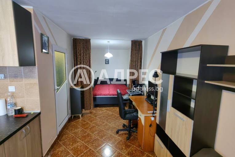 Едностаен апартамент, Варна, Левски, 679764, Снимка 2