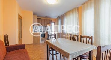 Тристаен апартамент, Варна, Базар "Левски", 680764, Снимка 1