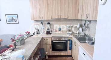 Двустаен апартамент, Добрич, Градски парк Свети Георги, 703764, Снимка 2