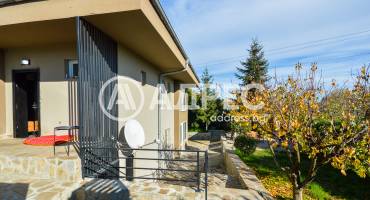 Къща/Вила, Лъка, м-ст Момина чешма, 673765, Снимка 3